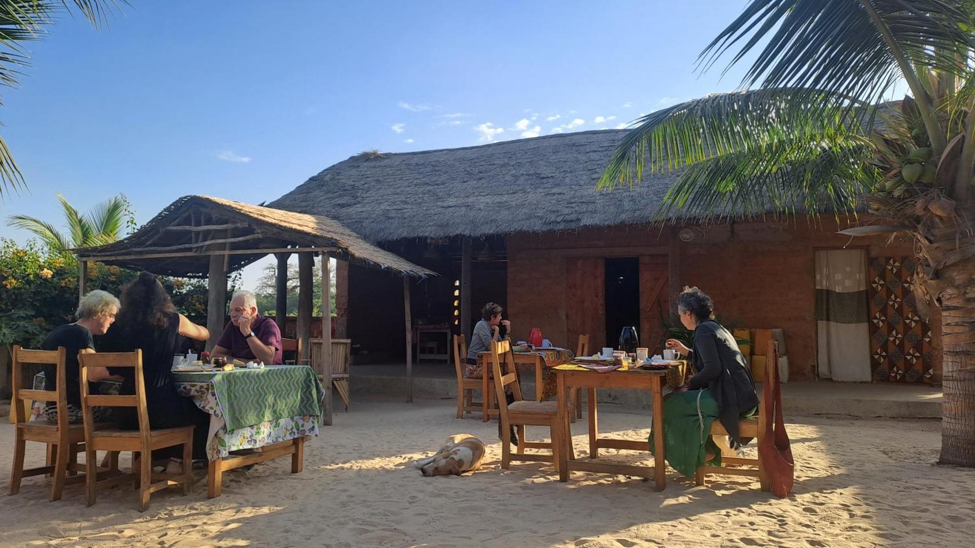 Hotel Nguel Du Saloum - Chez Abdou Et Mar Mar Lodj Zewnętrze zdjęcie