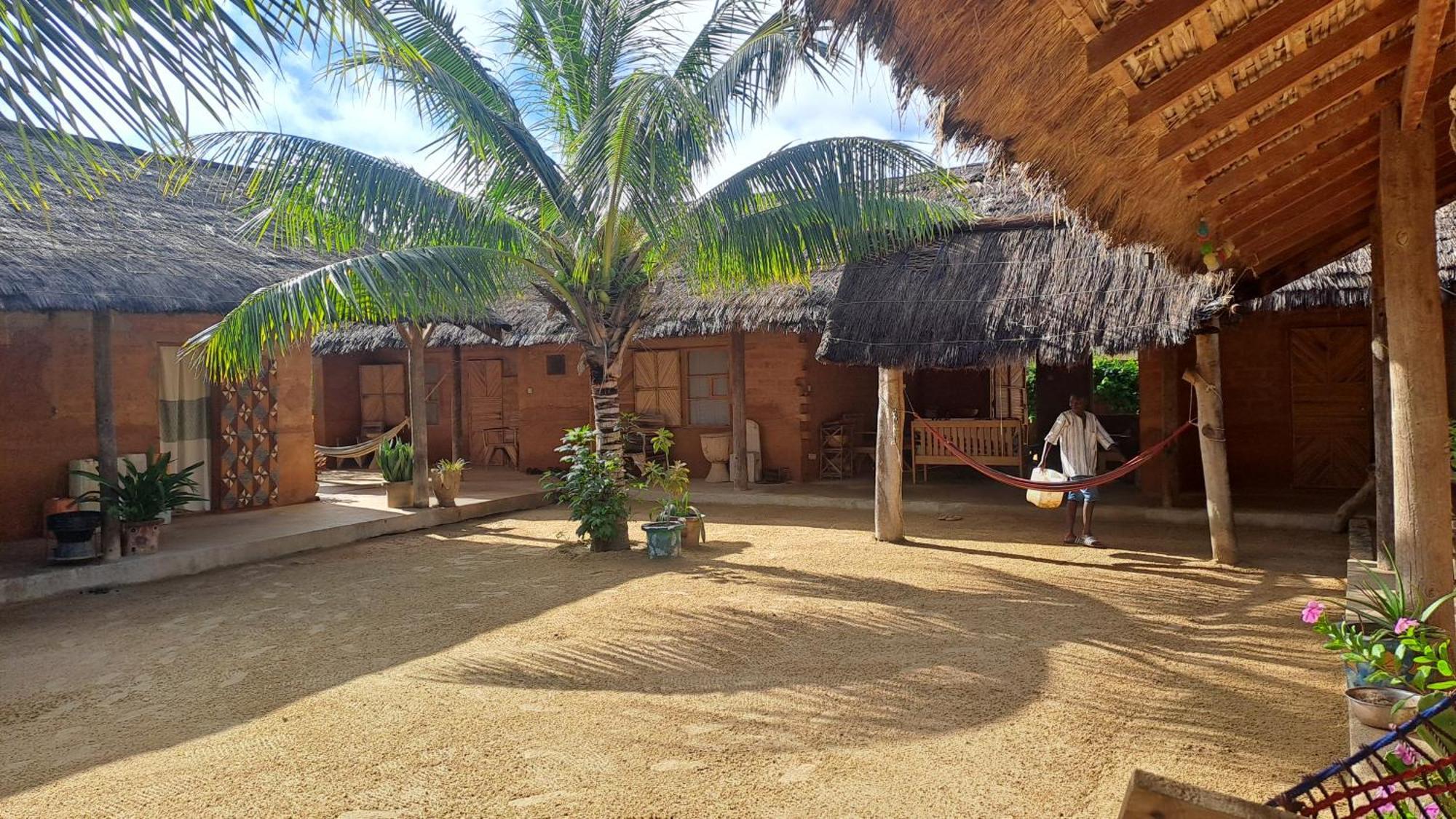 Hotel Nguel Du Saloum - Chez Abdou Et Mar Mar Lodj Zewnętrze zdjęcie