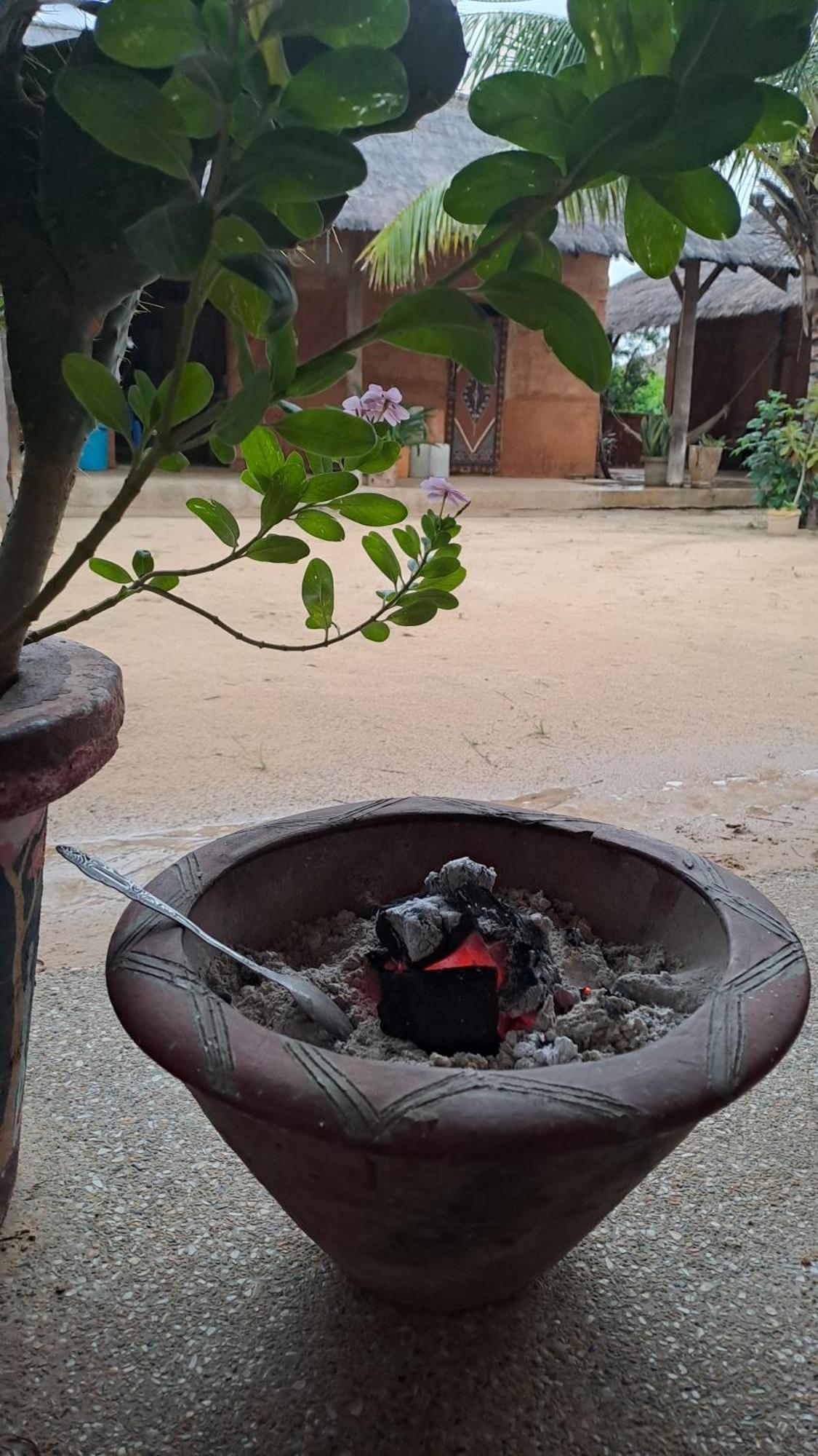 Hotel Nguel Du Saloum - Chez Abdou Et Mar Mar Lodj Zewnętrze zdjęcie